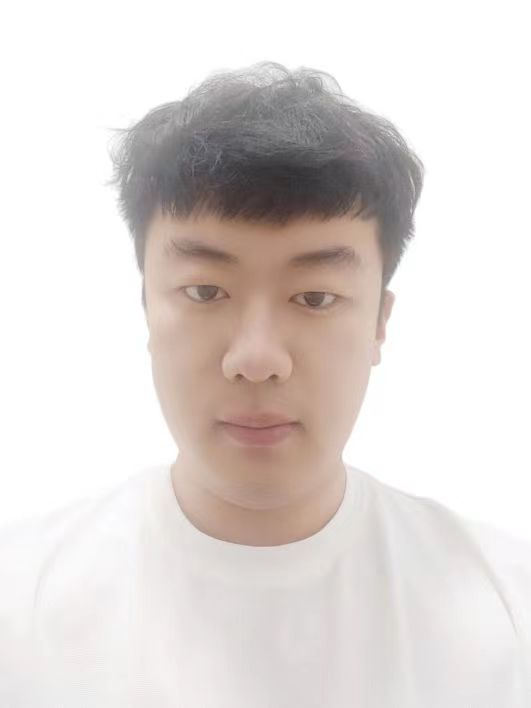 陈铠任