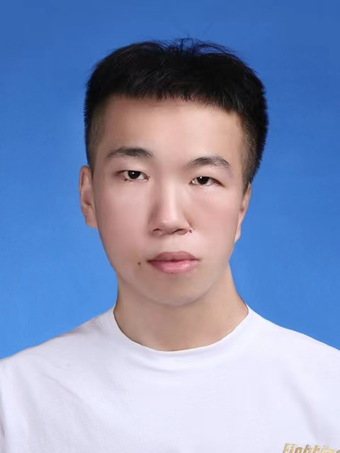 张晟嘉